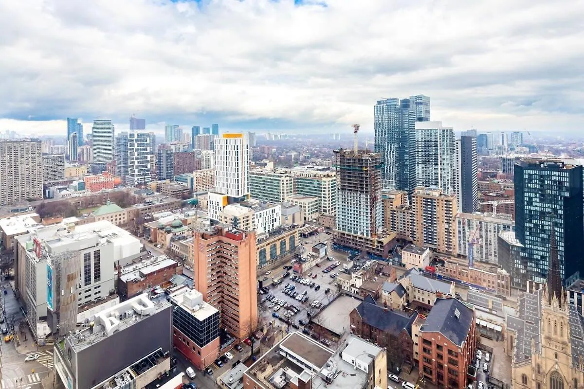 Stunning Condo Beside Yonge Dundas Sq Parking Toronto Appartement